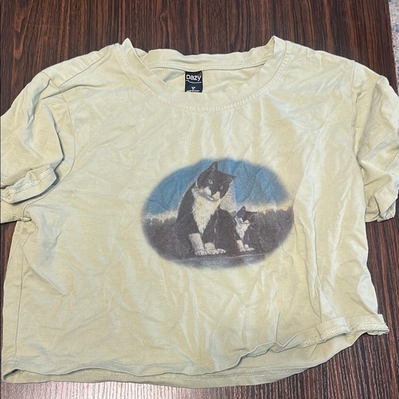 Dazy Tops - Green Crop Top with Vintage Cat Graphic